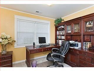 4th image of 971 Maddux Dr