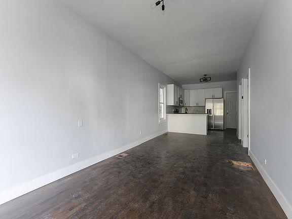5th image of 1630 N Washtenaw Ave #1F