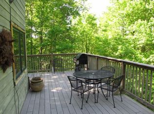 72 Crabapple Ln, Asheville, NC 28804