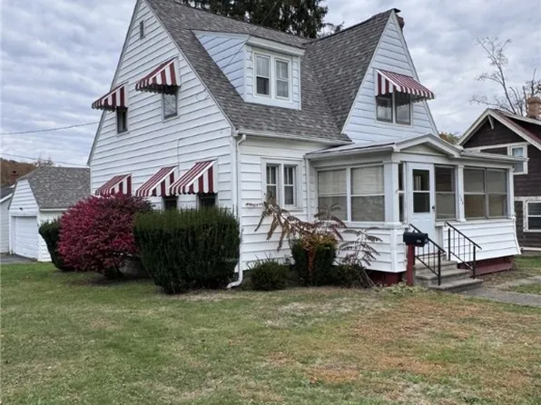 102 Bank St, Smethport, PA 16749