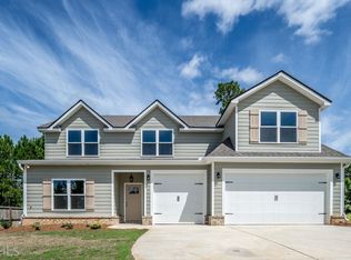 127 Piedmont Lake Dr, Gray, GA 31032