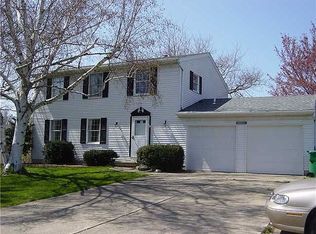 5058 Rogers Rd, Hamburg, NY 14075