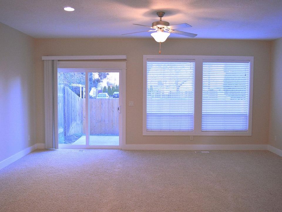 Bright and open living and dining room
