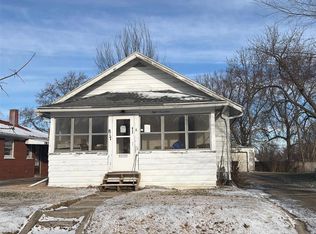 817 E Victoria St, South Bend, IN 46614