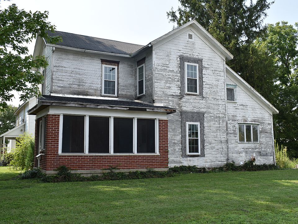 1st image of 302 N Main St