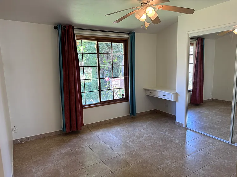 4022 Vista Ct #1 — Photo 12