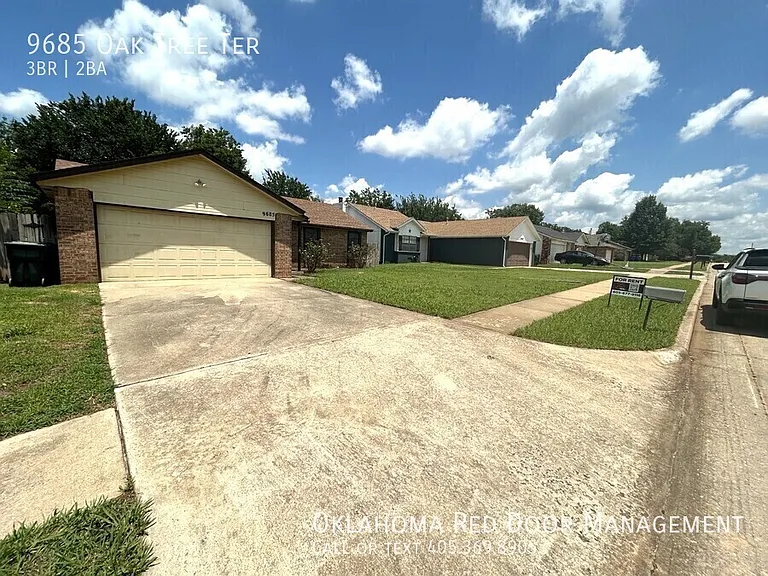 9685 Oak Tree Ter — Photo 11
