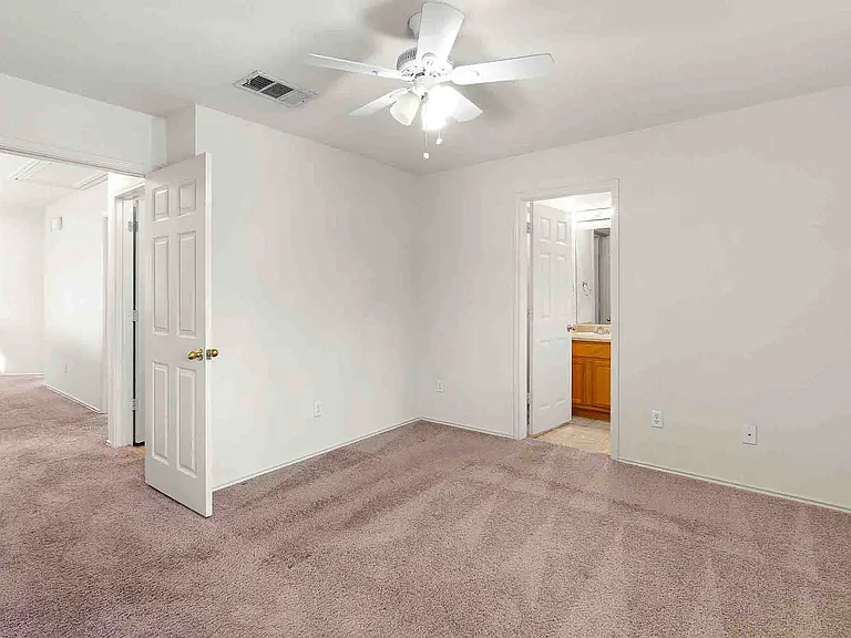 280 Strawn — Photo 15