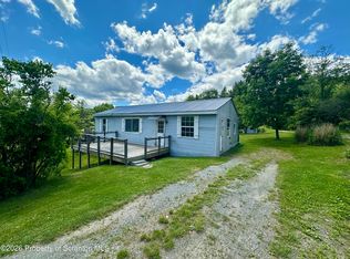 5550 Leisure Lakes Rd, Stevensville, PA 18845