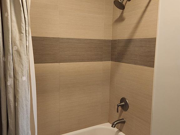 4th image of 112 Market St Floor 2