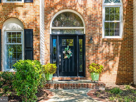 4th image of 13374 Glen Taylor Ln