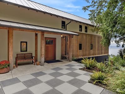 8215 Lupine Lane, Clinton, WA, 98236