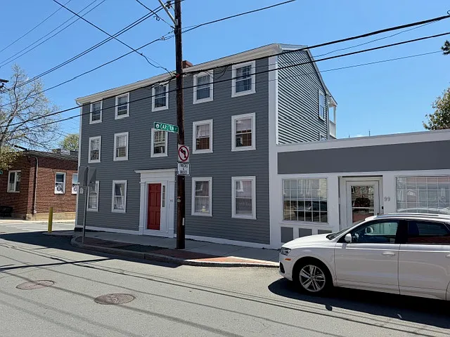 Front entrance - 97-99 Derby St #1