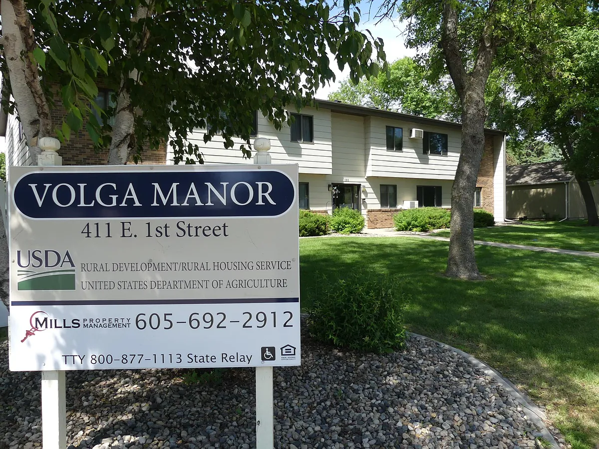 Building Photo - Volga Manor Apartments