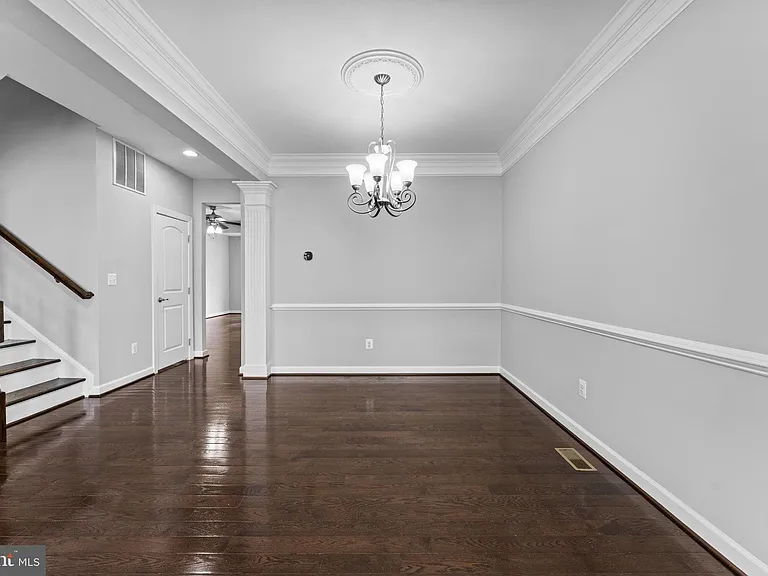 21268 Park Grove Ter — Photo 14