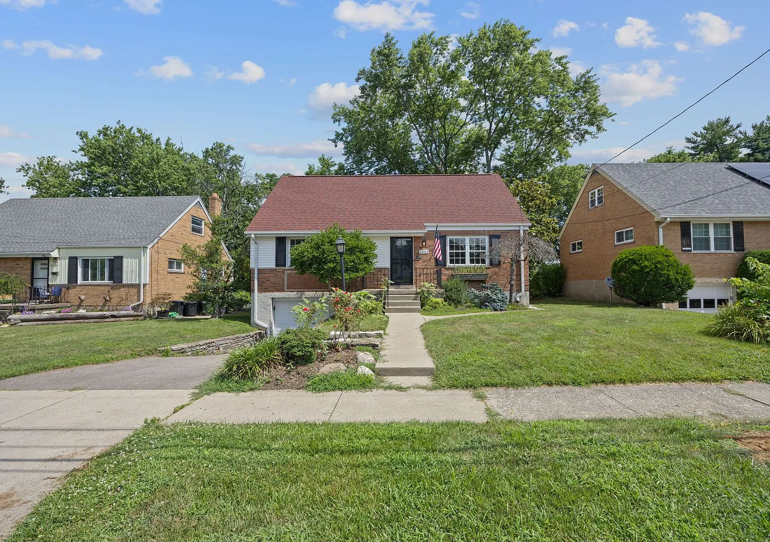 Delhi Township- Cute Single Family 4 bed, 3 bath home! — Photo 4