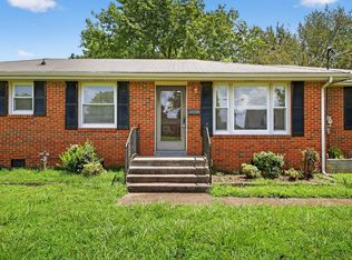 1109 Bel Aire Dr, Lebanon, TN 37087