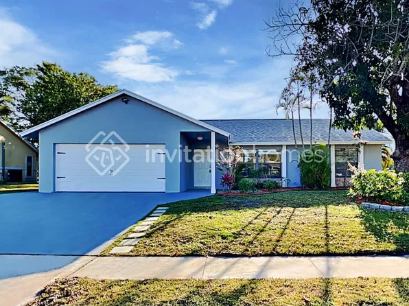 359 Las Palmas St, Royal Palm Beach, FL 33411