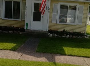 231 East St, Mendon, MI