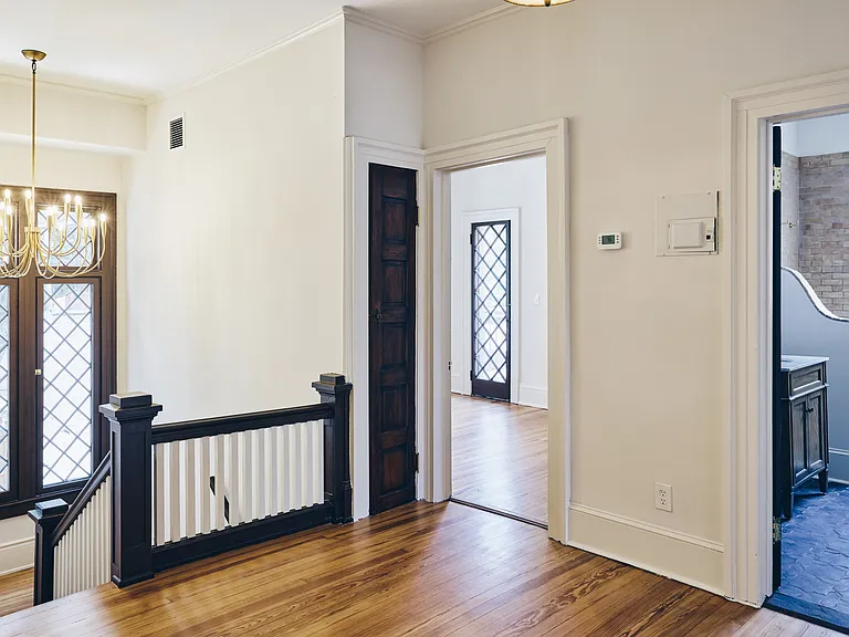 2979 Saint Johns Ave — Photo 16