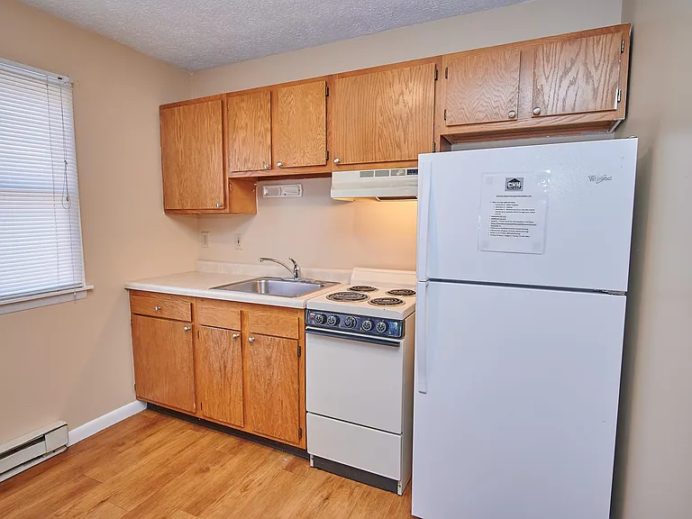 Crimson Hawk Student Housing — Photo 71
