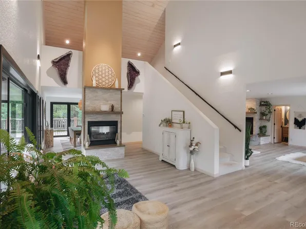 1709 Red Hawk Road, Silverthorne, CO 80498