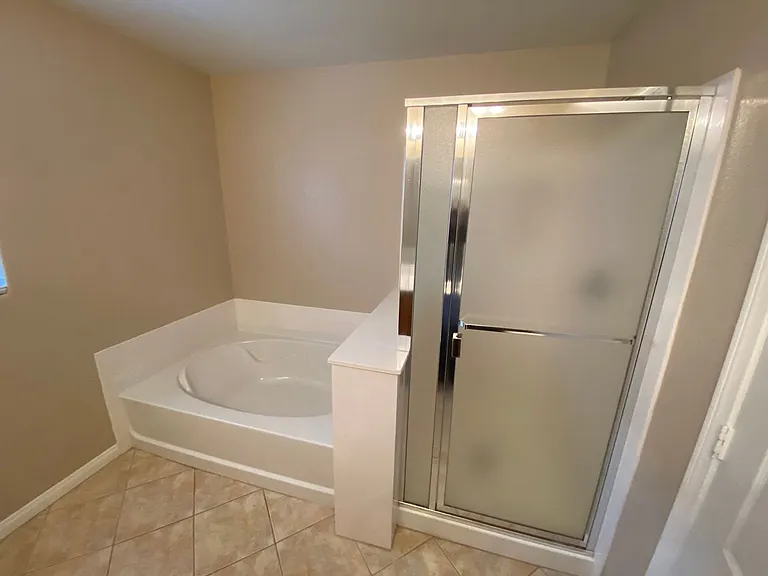 11645 Royal Derwent Dr — Photo 10