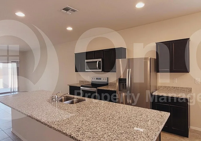 1645 N Westfall Trl — Photo 5