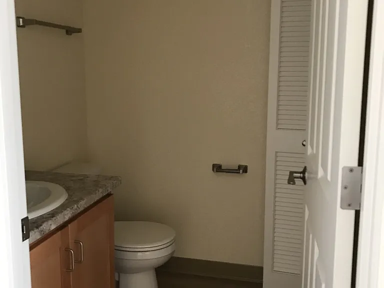 2758 Central Ave — Photo 5