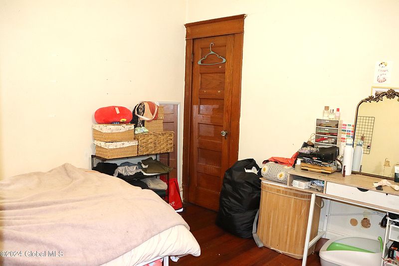 2nd image of 224 Delaware Avenue