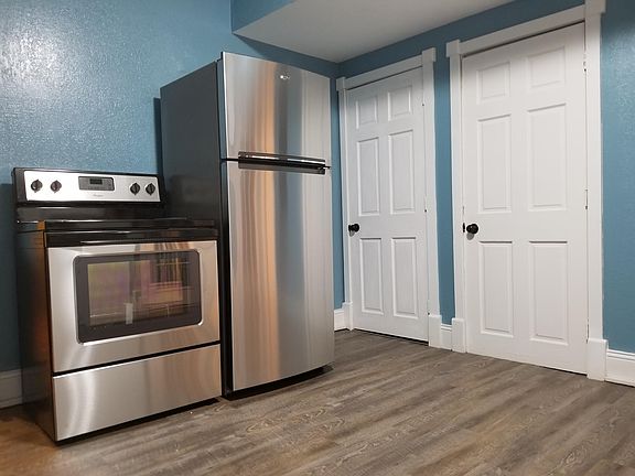 New stainless steel appliances!