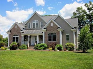 10 Dutchess Rd, Franklin, MA 02038