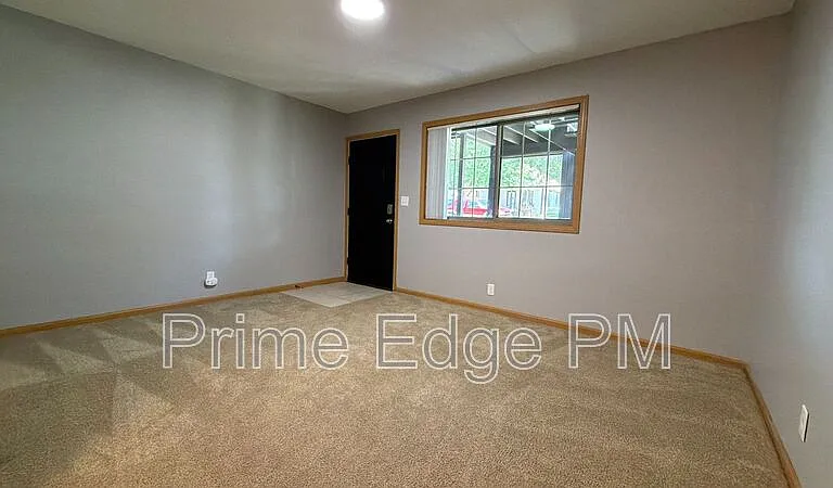 1109 N 28th St #1 — Photo 7
