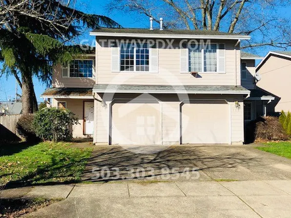 160 E Fairfield St, Gladstone, OR 97027