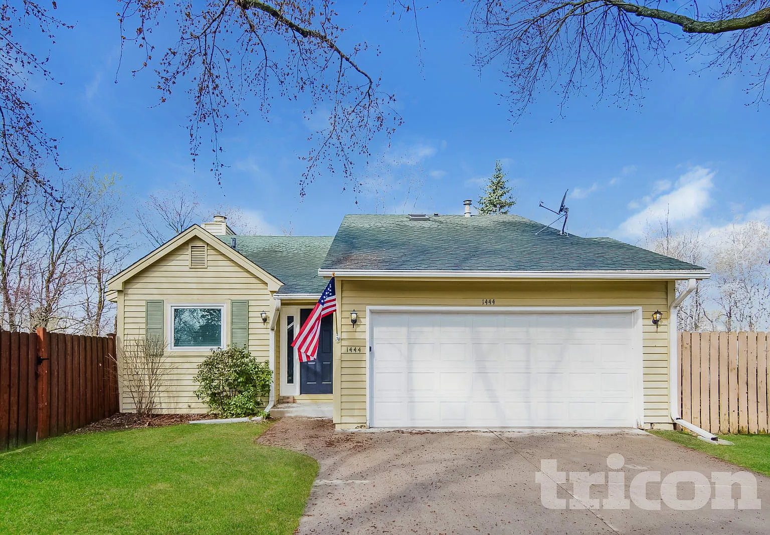 1444 Willow Creek Lane Shoreview MN — Photo 1