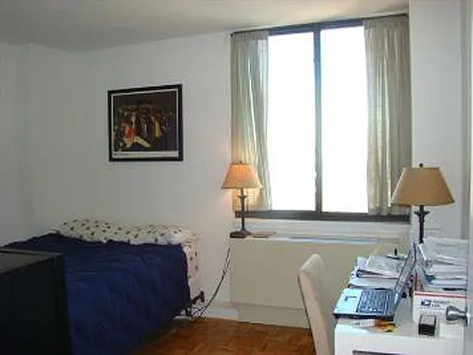 Rented by Corcoran | media 28