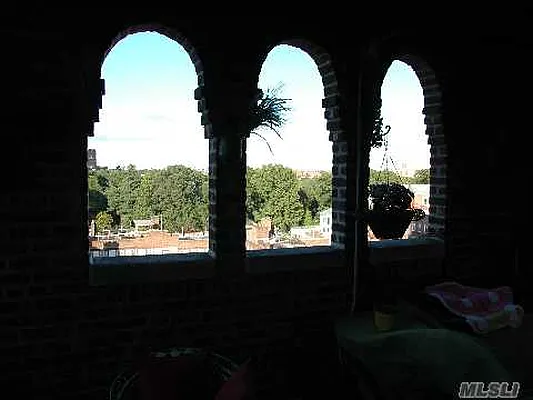 Sold by Madeleine Realty Ltd. | media 39