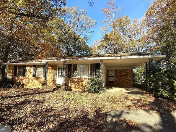 1205 Robinwood Ln, Elberton, GA 30635