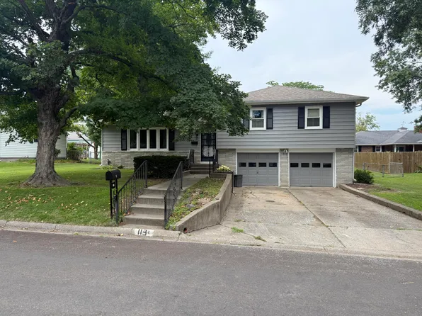 113 E Rosehill St, Marshall, MO 65340