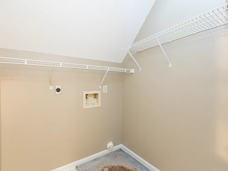 1400 Autumn Ridge Dr — Photo 21