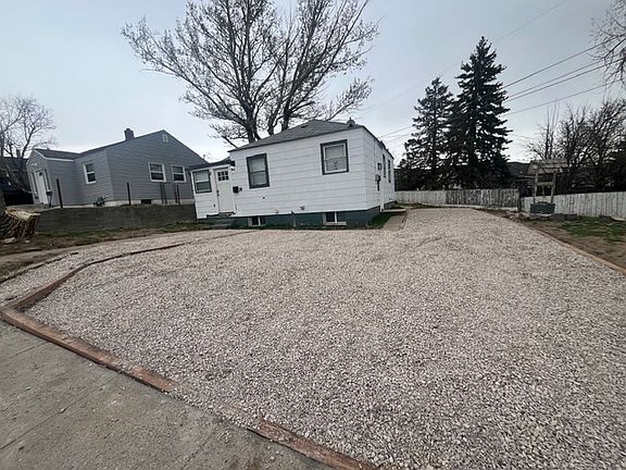 2nd image of 1311 Court Pl #2