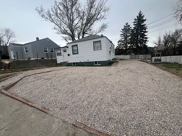 1st image of 1311 Court Pl