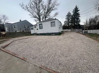 1311 Court Pl #2, Rawlins, WY 82301