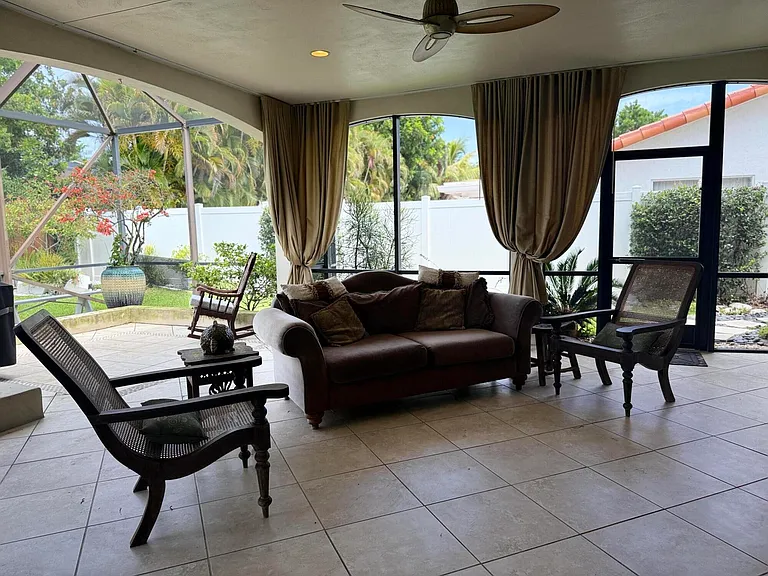 3509 NW 26th Ct — Photo 28