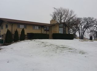 1230 122nd Ave, Kenosha, WI 53144