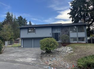 854 136th St E, Tacoma, WA 98445
