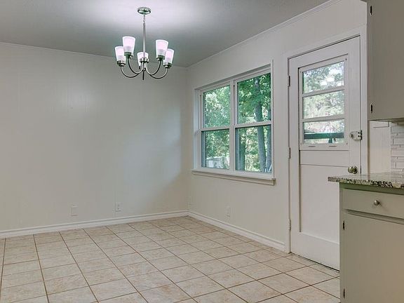 5th image of 2312 Shady Ln