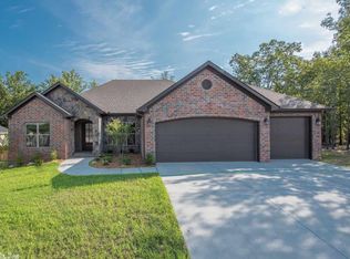 1617 Creekview Dr, Sherwood, AR 72120