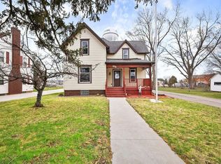 516 Main St, Arlington, WI 53911