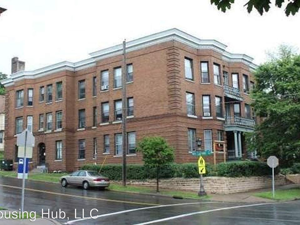 1st image of 296 Bates Ave APT 9